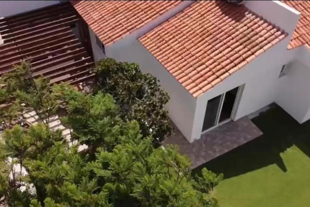 Gezellige Villa Met Prachtig Zicht En Zwembad أرونا المظهر الخارجي الصورة
