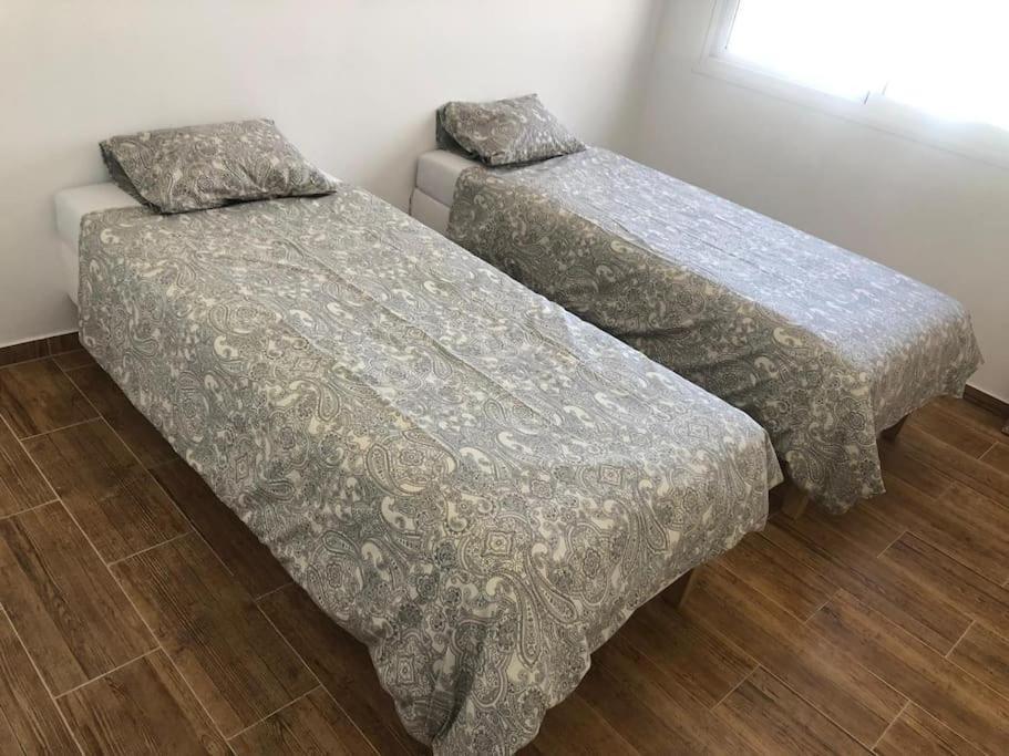 Gezellige Villa Met Prachtig Zicht En Zwembad أرونا المظهر الخارجي الصورة