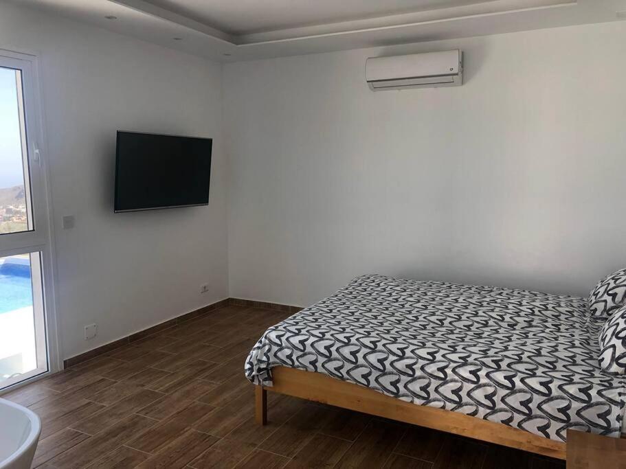 Gezellige Villa Met Prachtig Zicht En Zwembad أرونا المظهر الخارجي الصورة